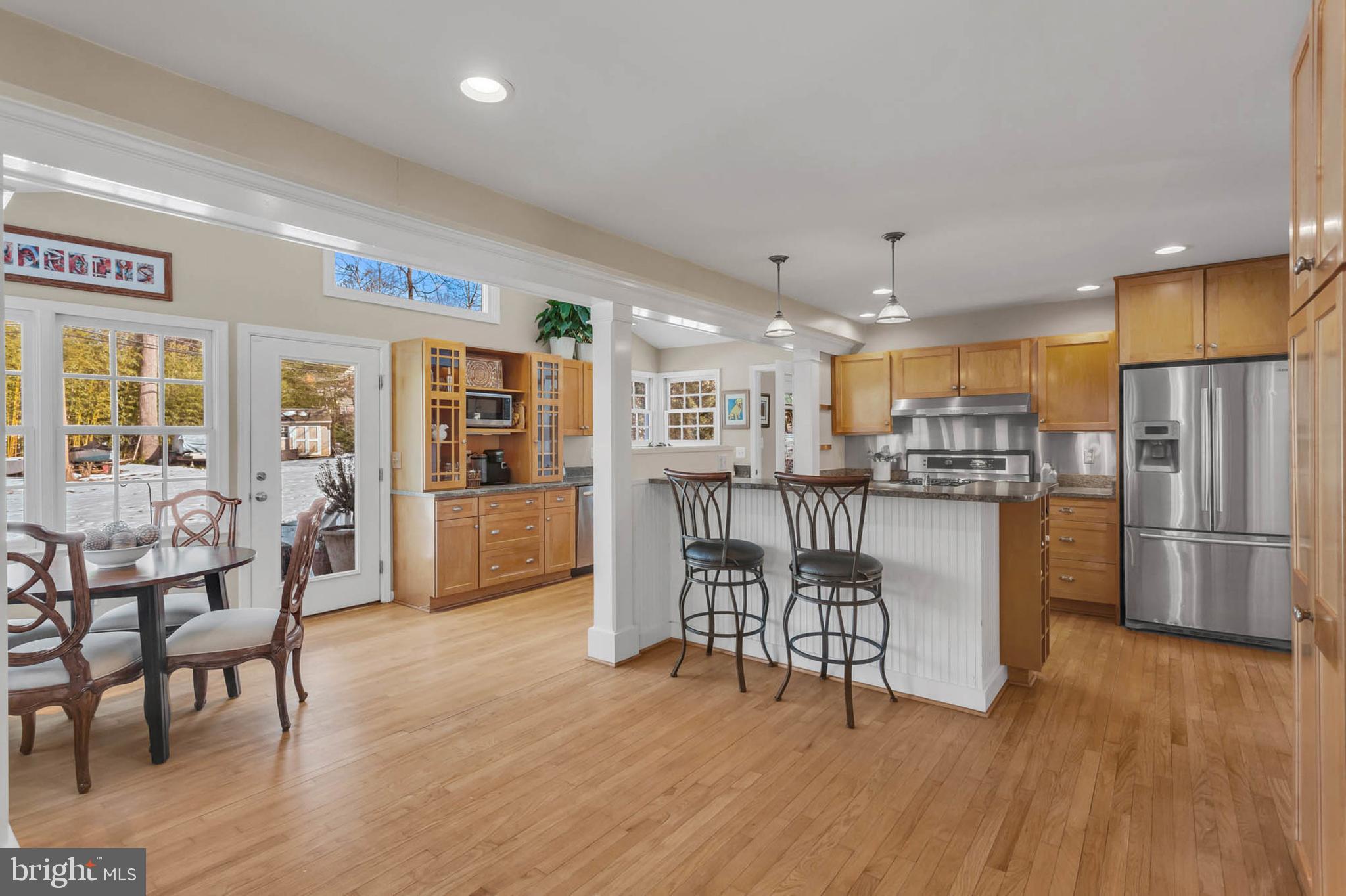 718 Carlisle Dr