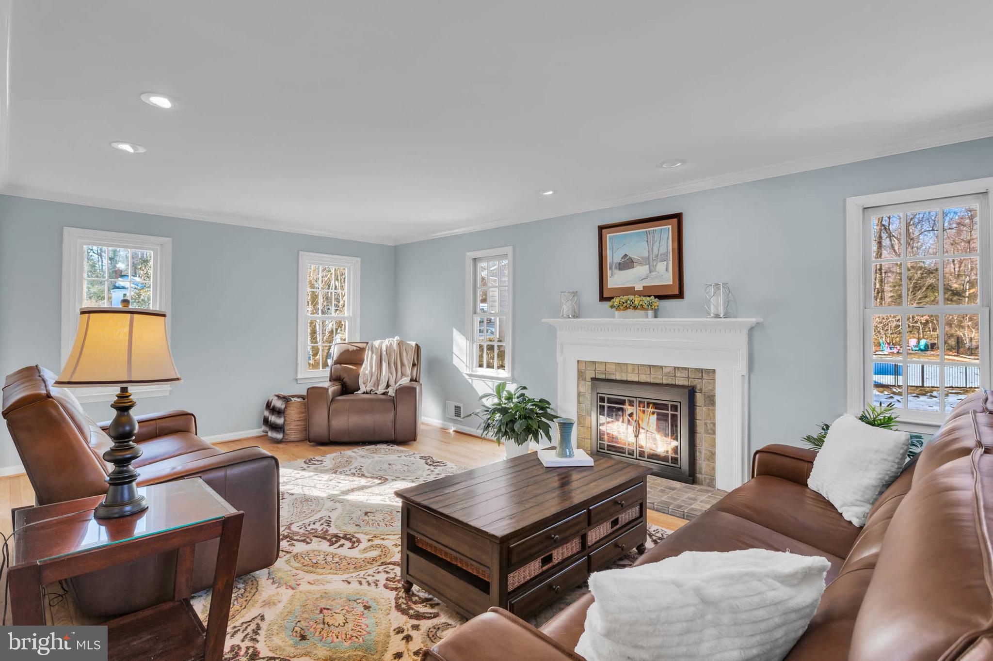 718 Carlisle Dr