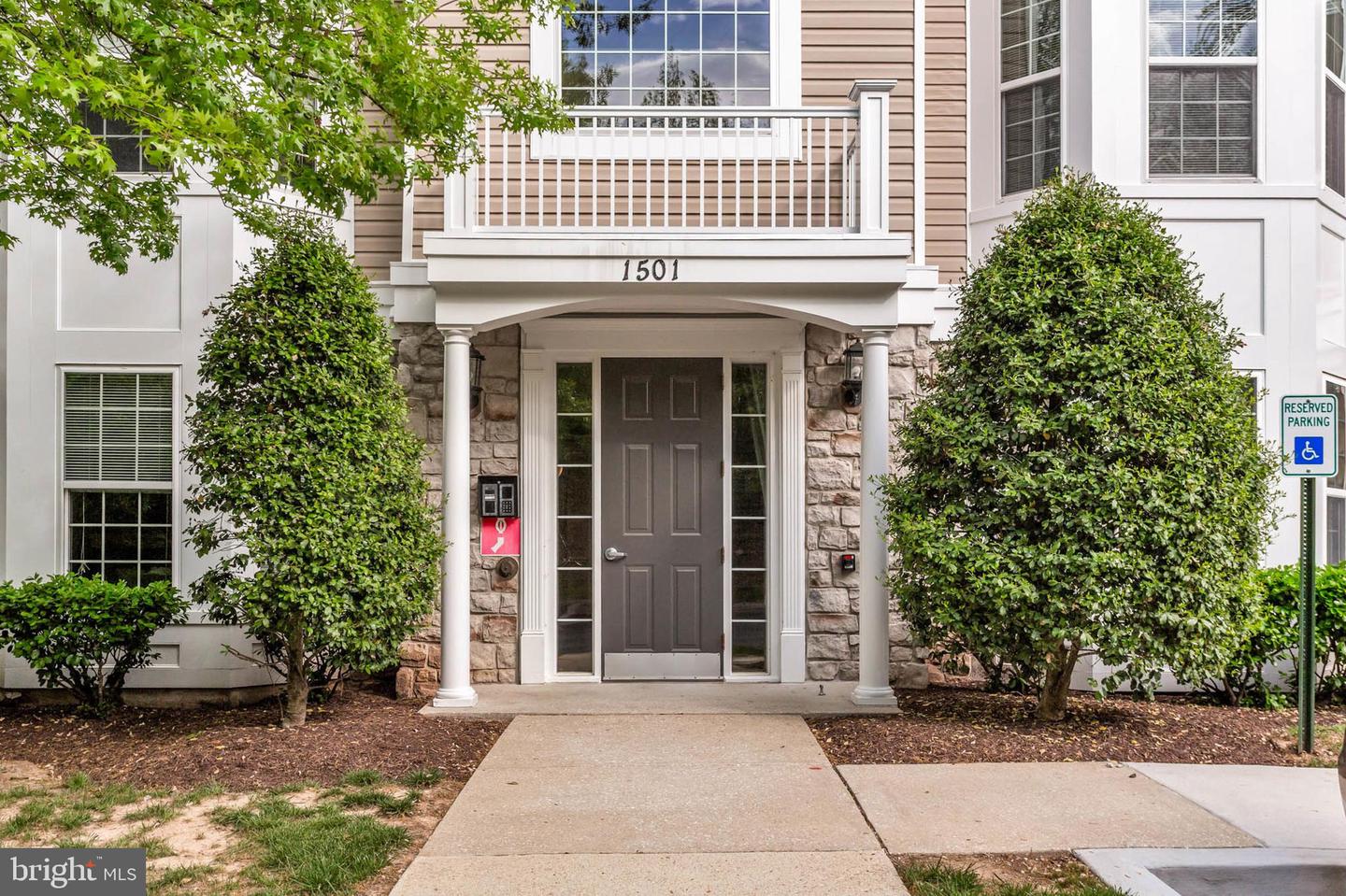 1501 Broadneck Pl #4-204