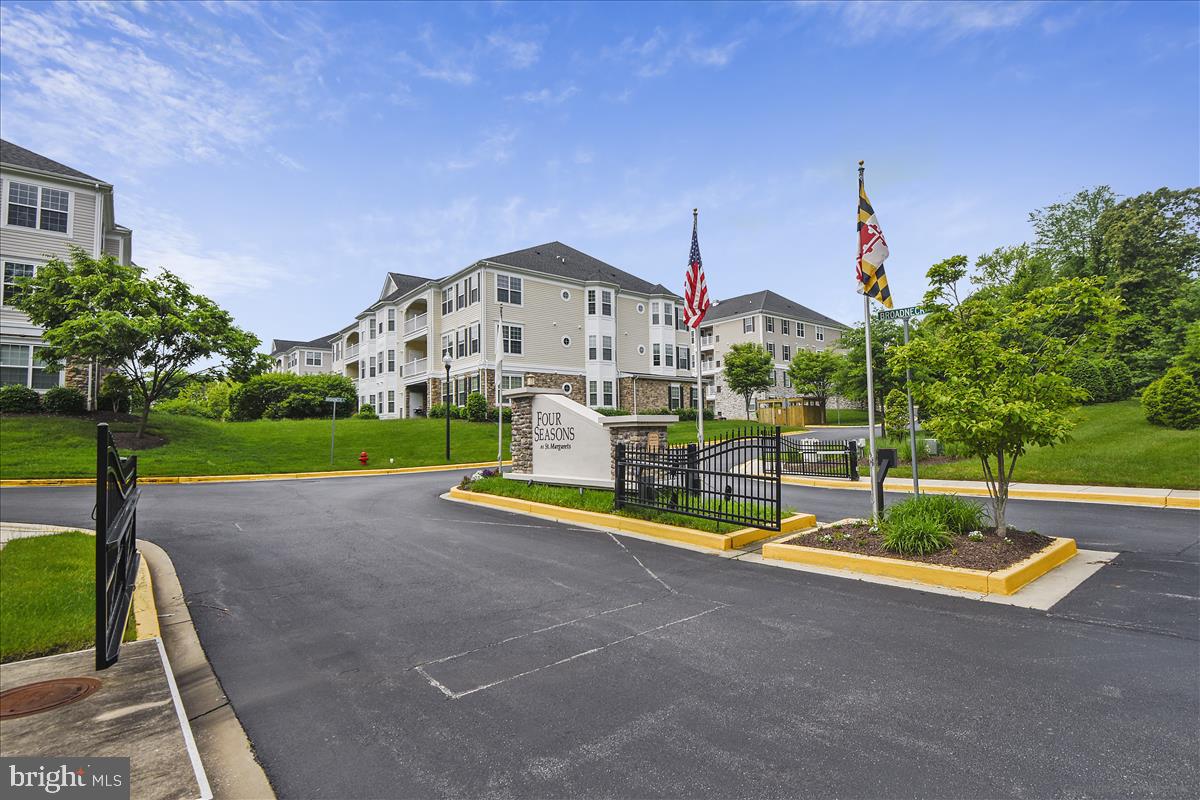 1501 Broadneck Pl #4-204