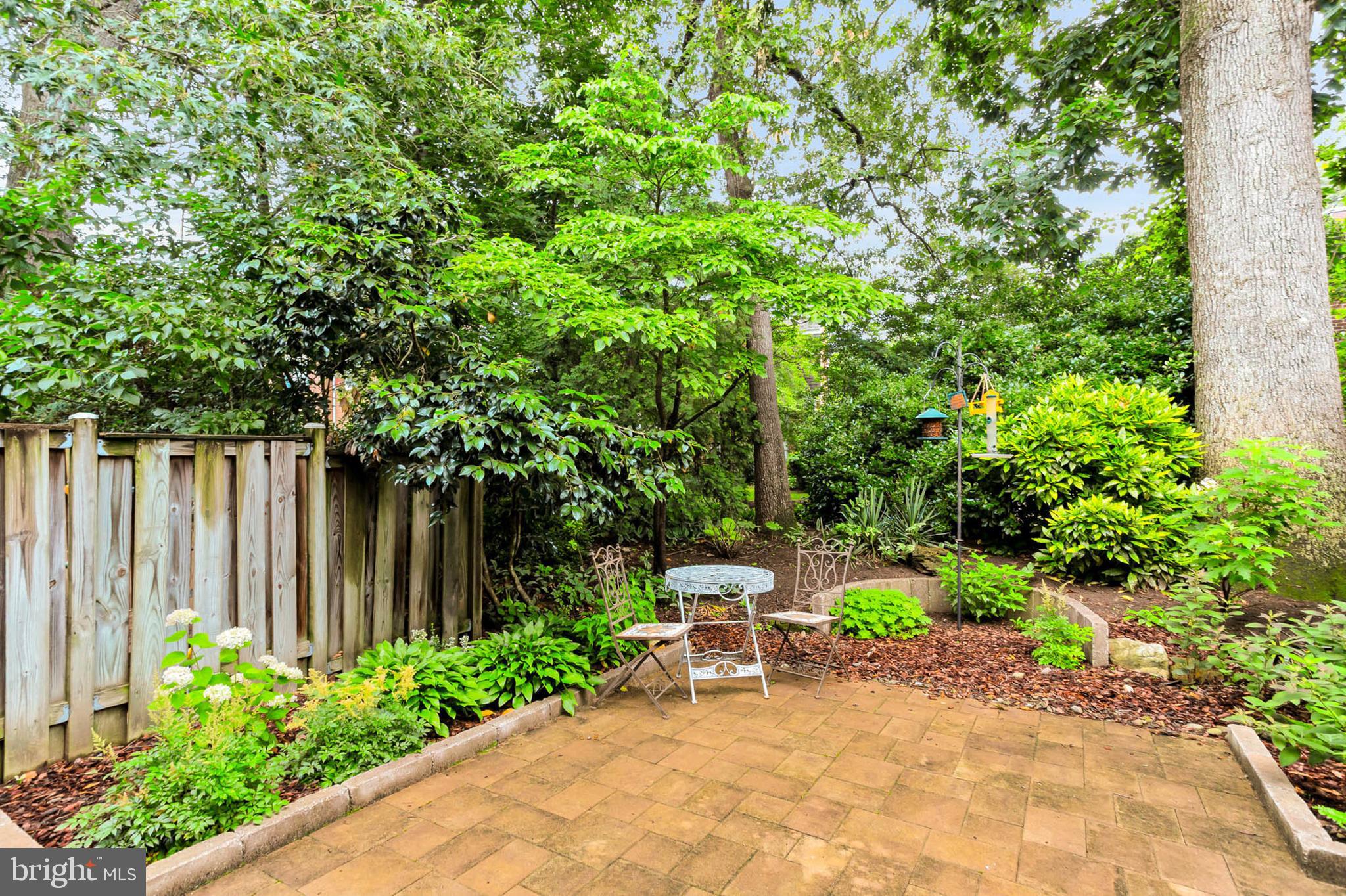 1534 Birdwood Ct #125