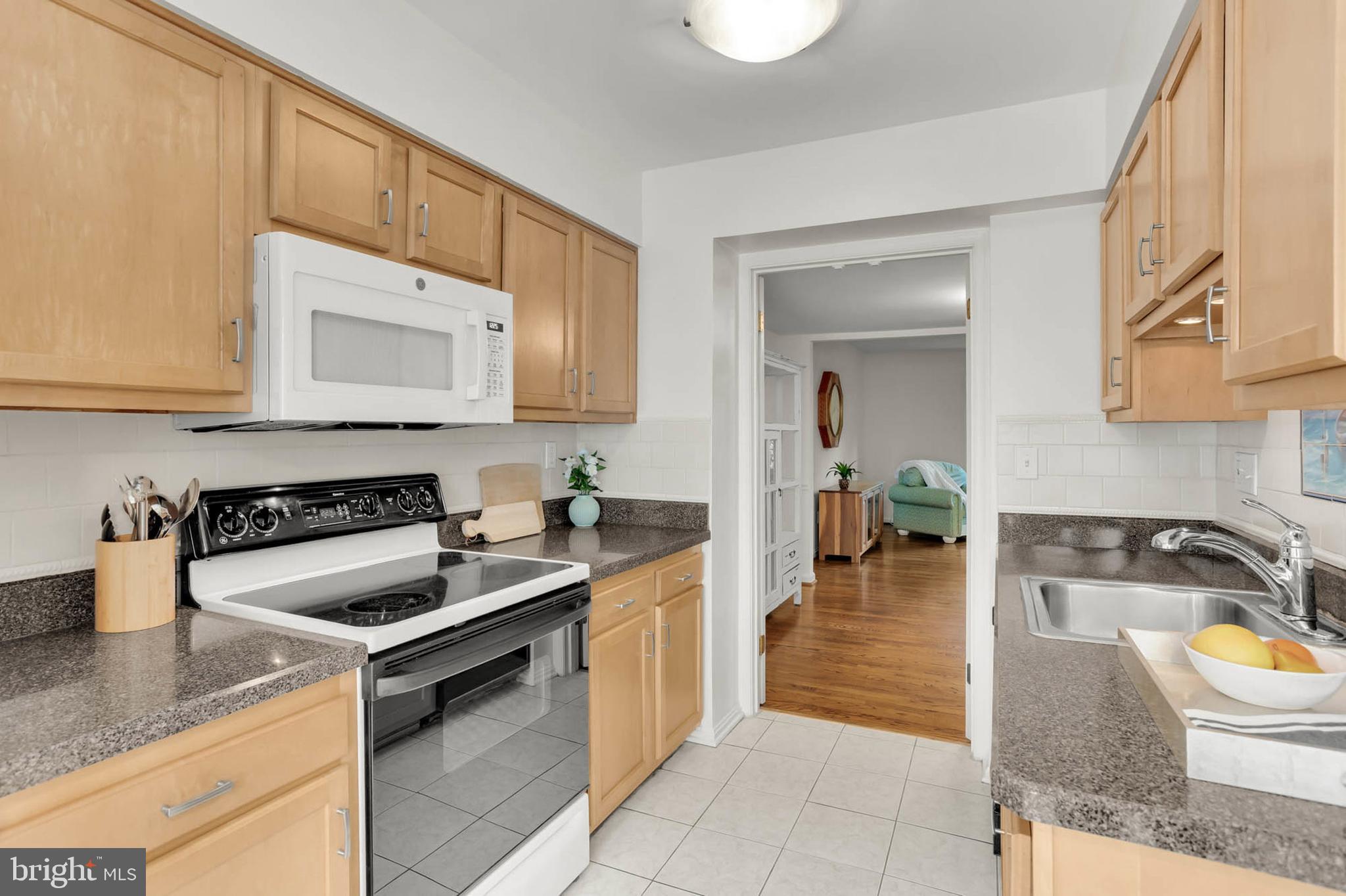 1534 Birdwood Ct #125