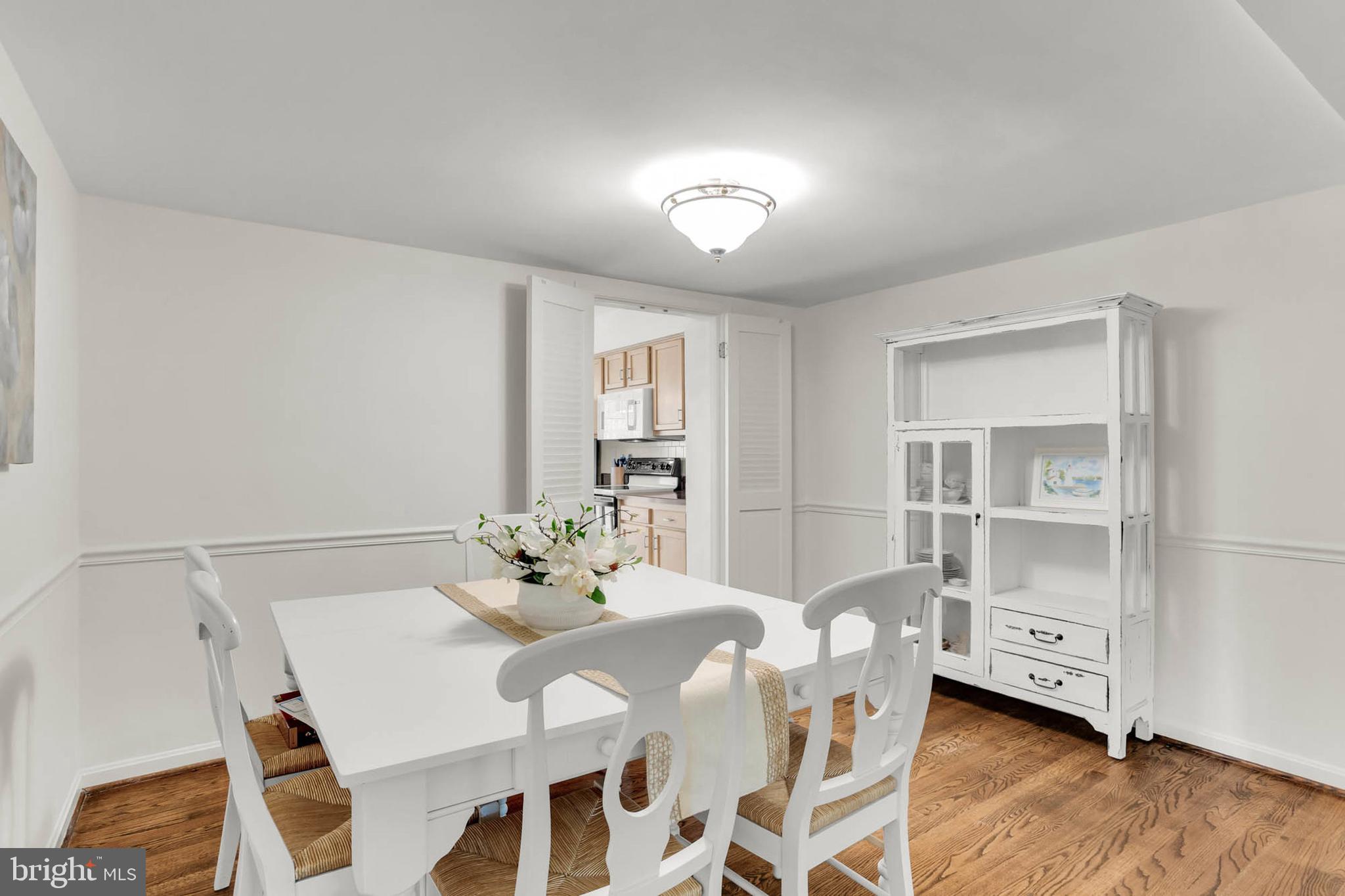 1534 Birdwood Ct #125