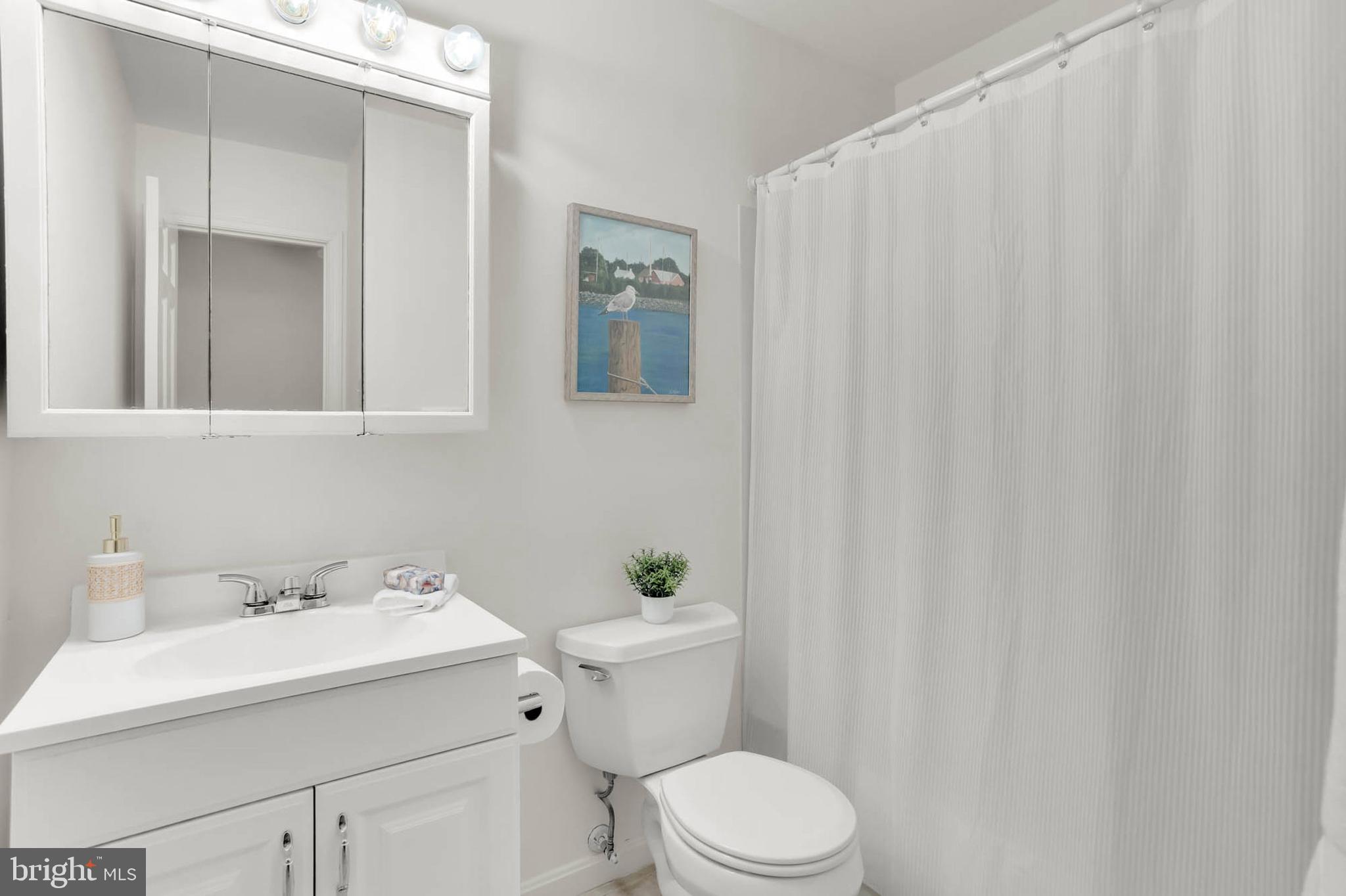 1534 Birdwood Ct #125