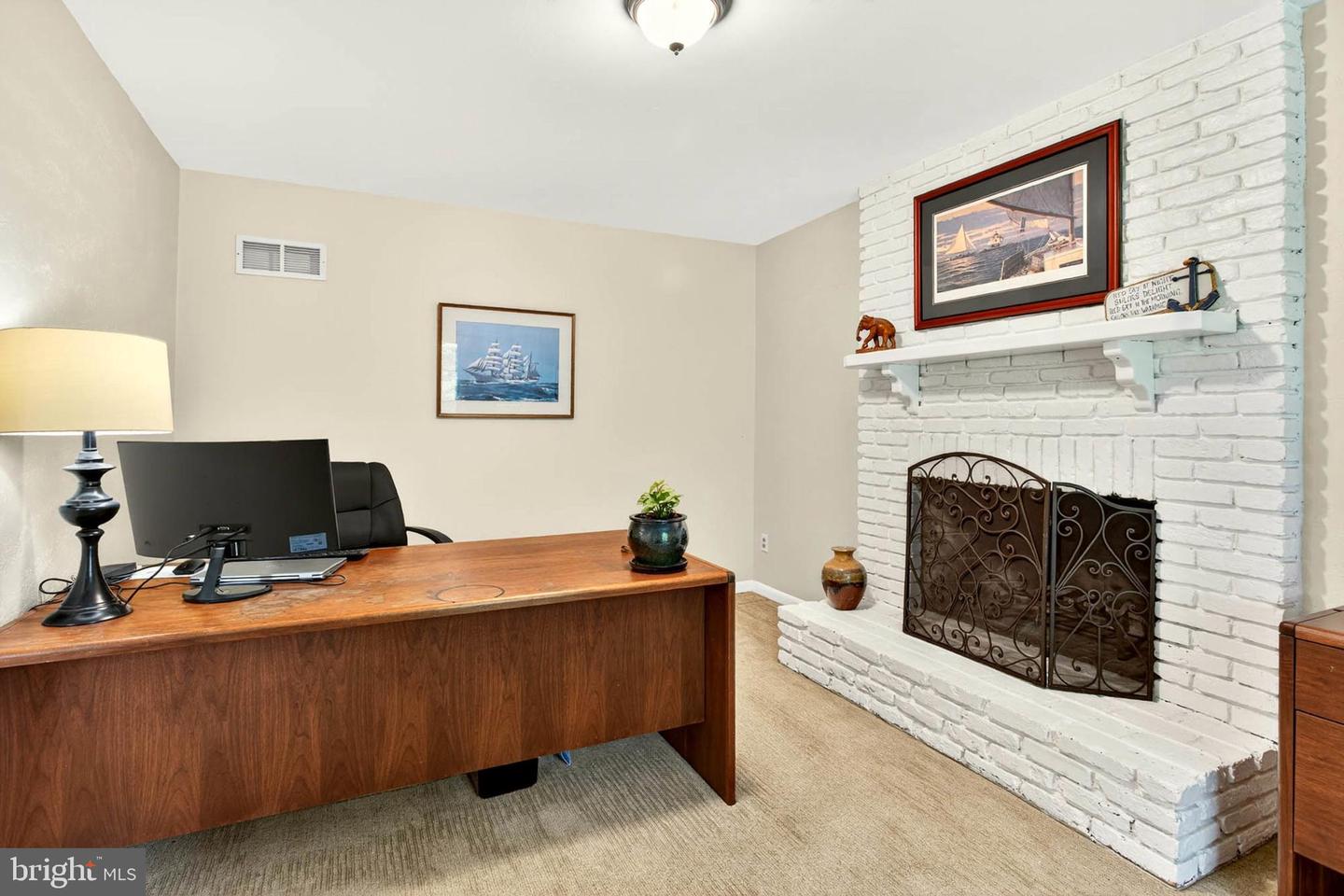 1012 Placid Ct