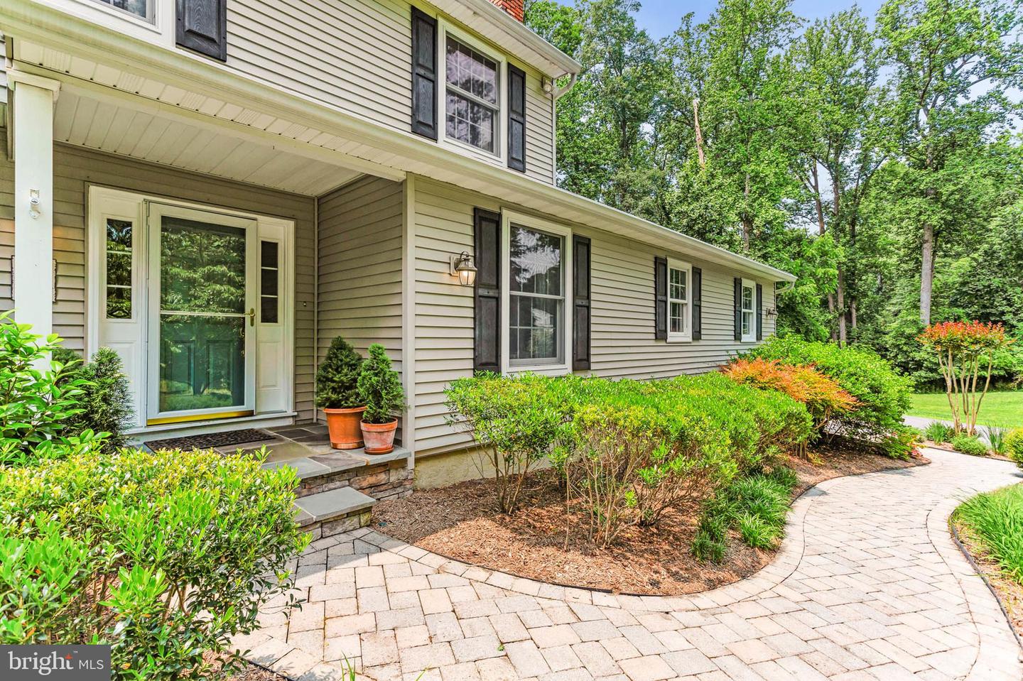 1012 Placid Ct
