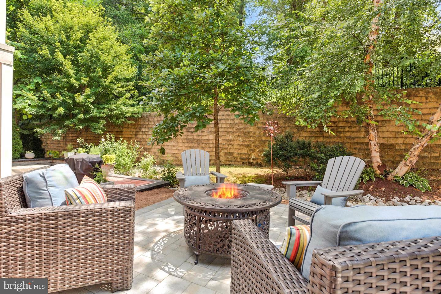 213 Treyburn Way