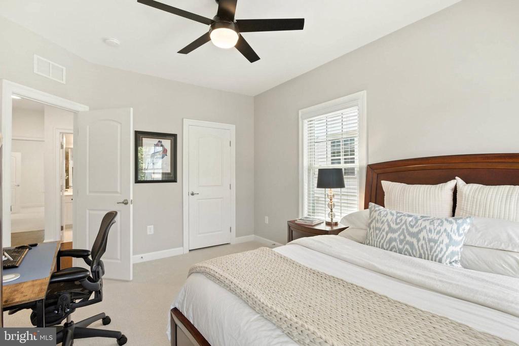 213 Treyburn Way