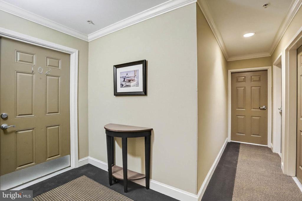 901 NOAH WINFIELD TERRACE 102