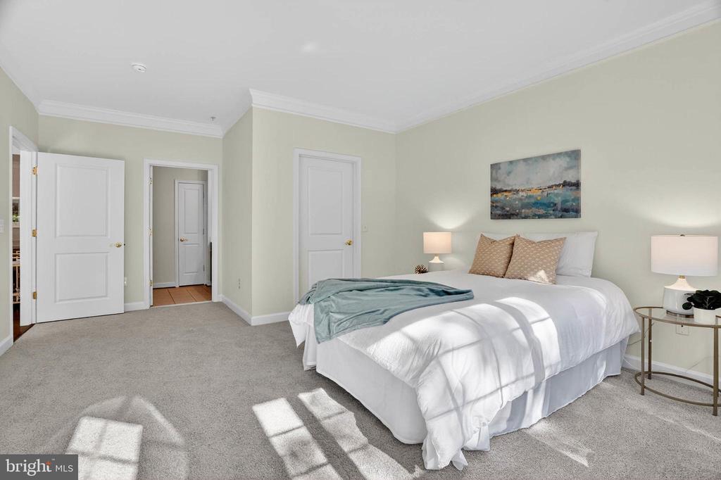 901 NOAH WINFIELD TERRACE 102