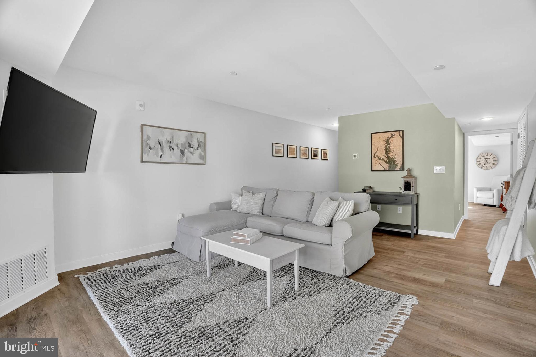 772 FAIRVIEW AVENUE C 772 C