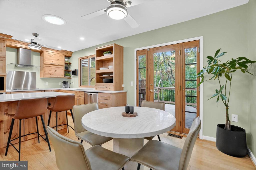 507 GREENBLADES COURT