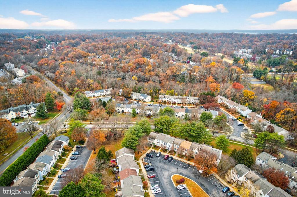 1246 QUAKER RIDGE DRIVE 89
