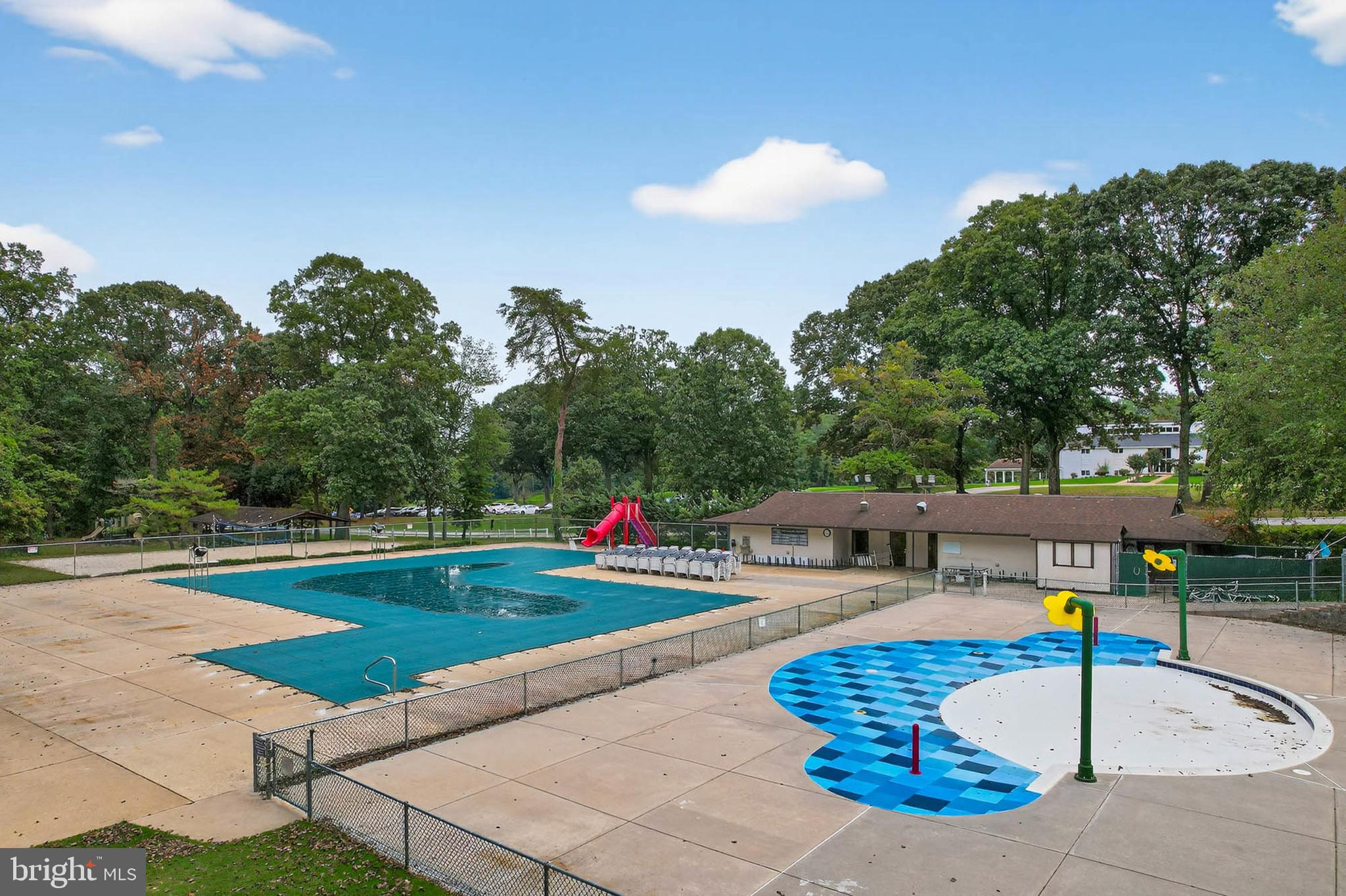 1246 QUAKER RIDGE DRIVE 89