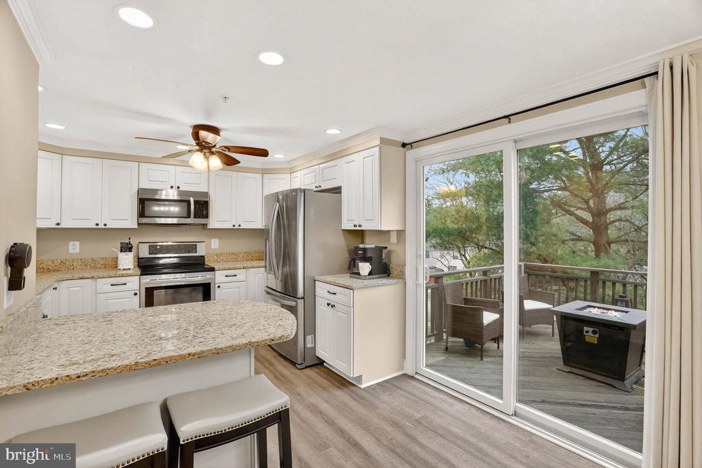 1246 QUAKER RIDGE DRIVE 89