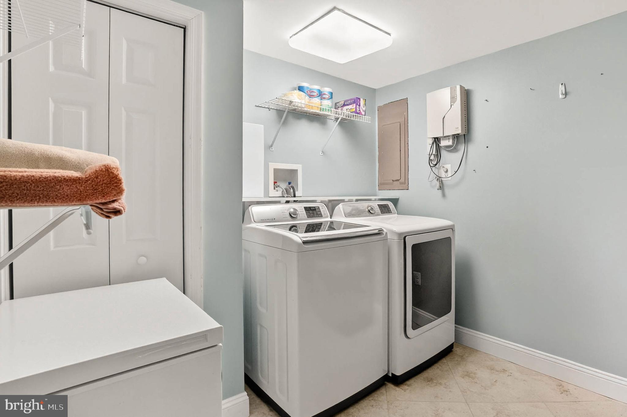 1246 QUAKER RIDGE DRIVE 89