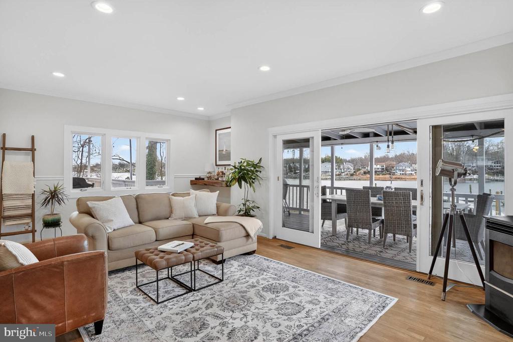 959 MORGAN DRIVE