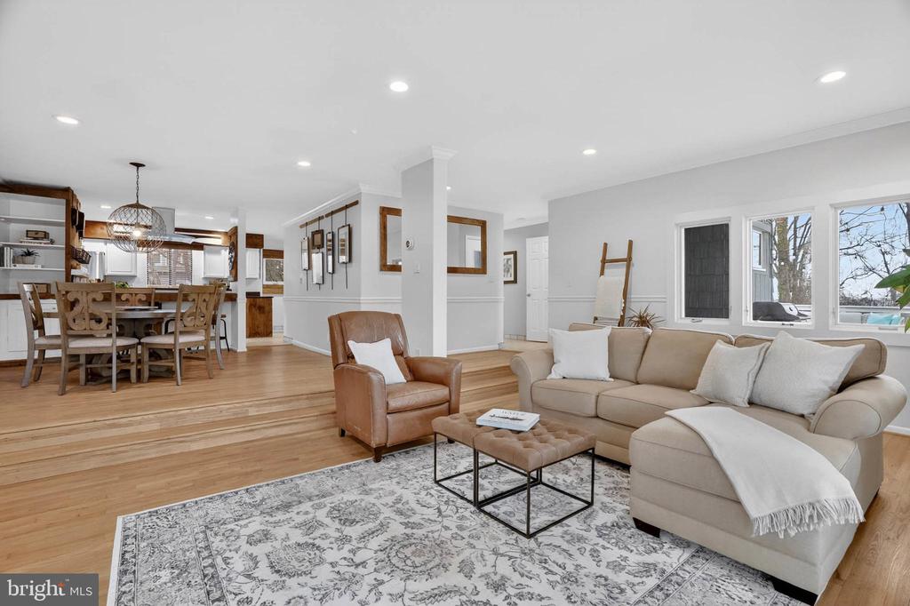 959 MORGAN DRIVE