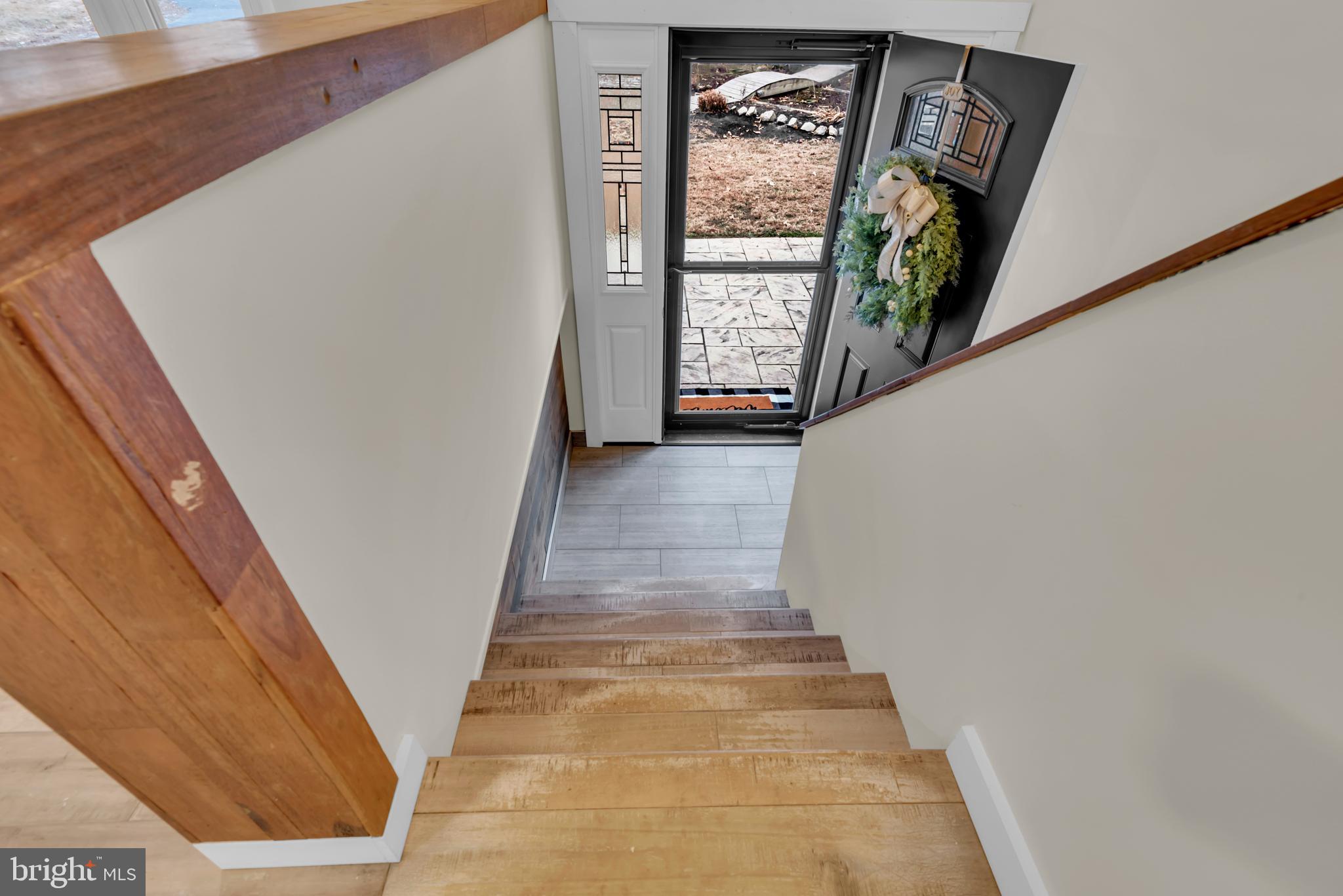 151 LONG POINT COURT