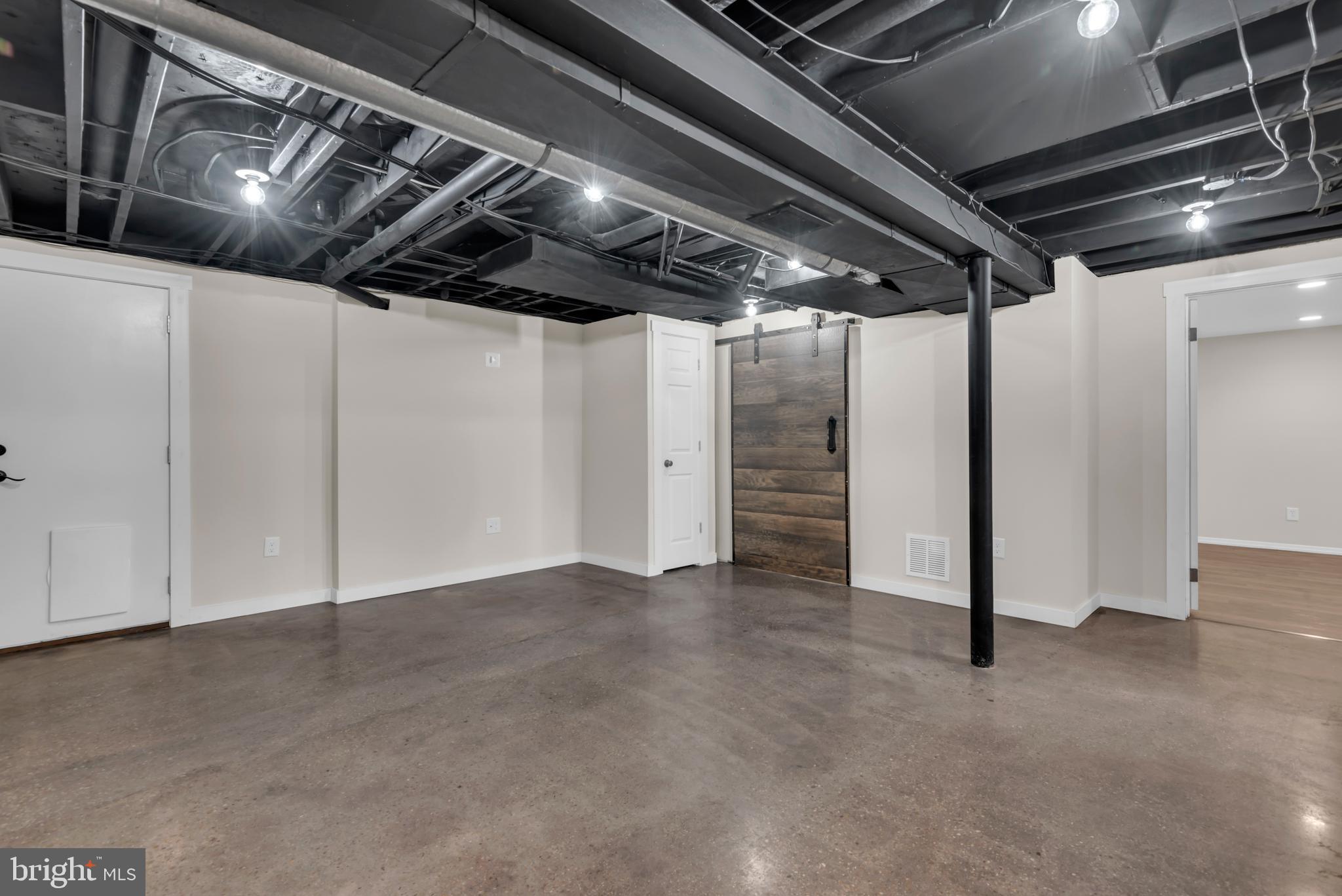 151 LONG POINT COURT