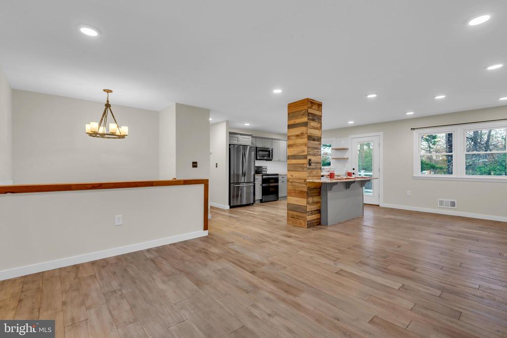 151 LONG POINT COURT
