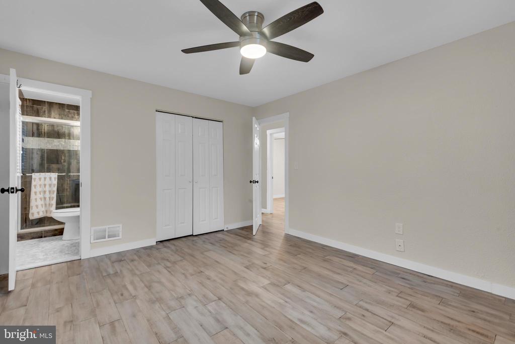 151 LONG POINT COURT