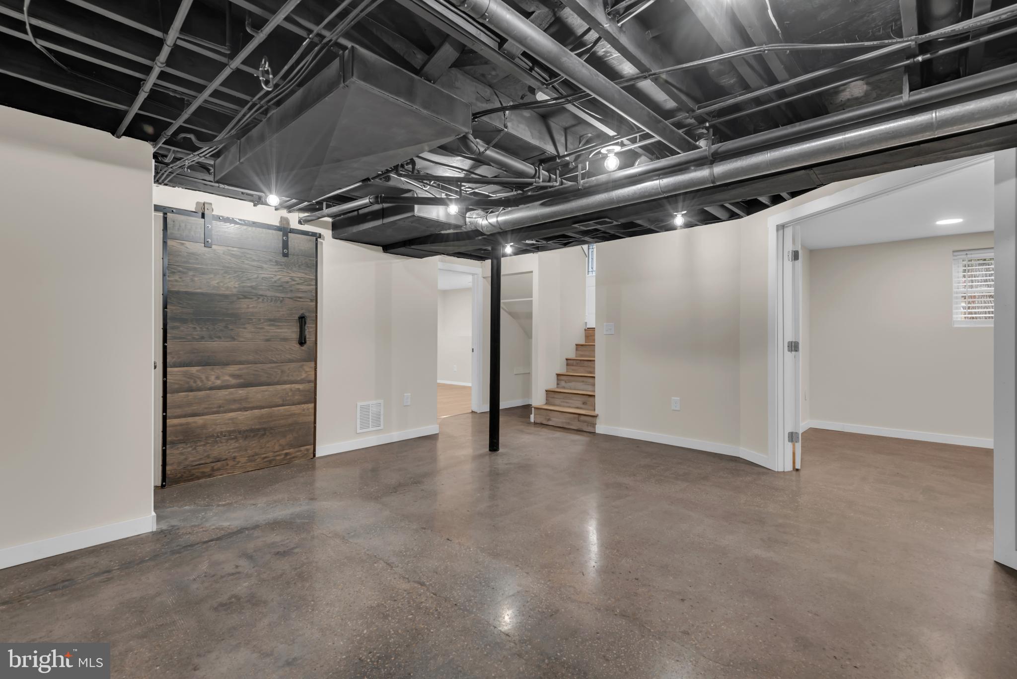 151 LONG POINT COURT