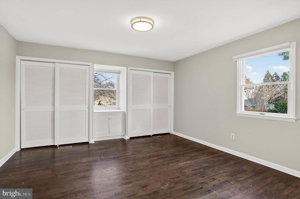 927 JULIET LANE