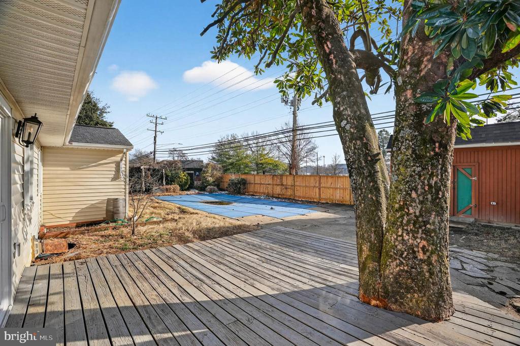 927 JULIET LANE