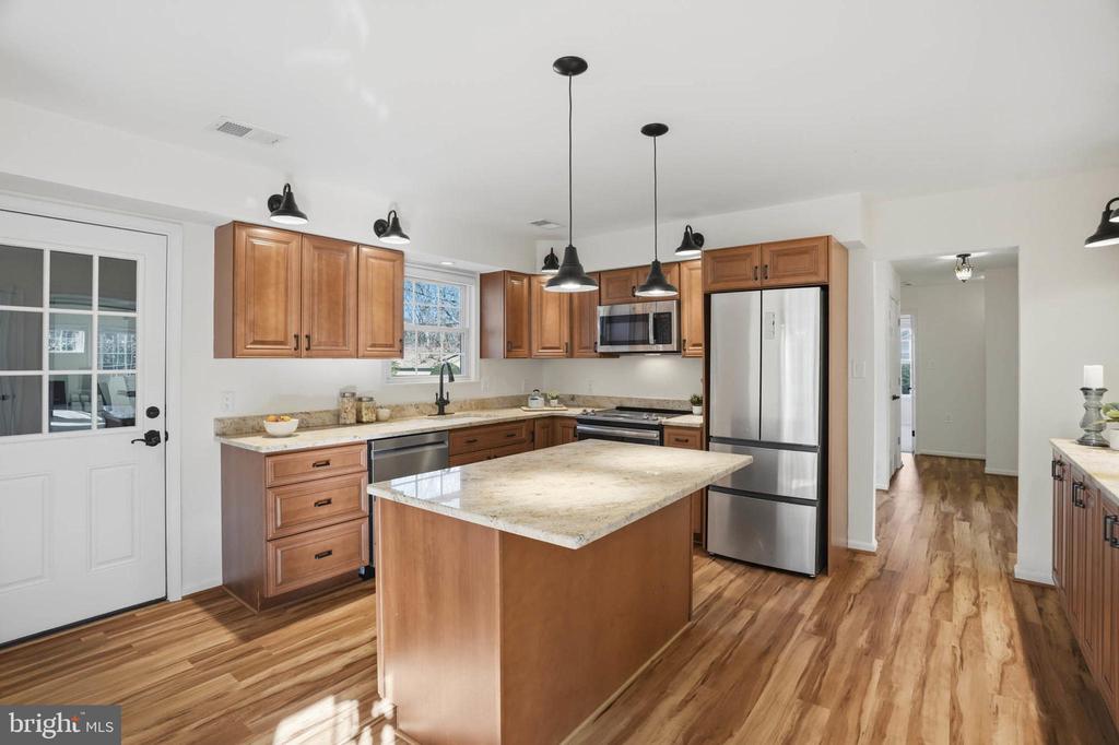 847 WOODMONT ROAD
