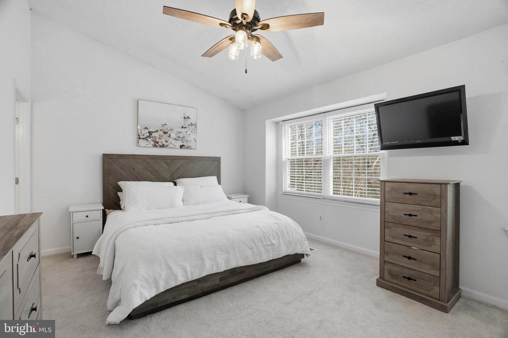7800 TITAN COURT