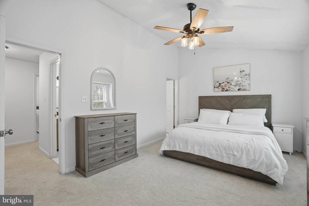 7800 TITAN COURT