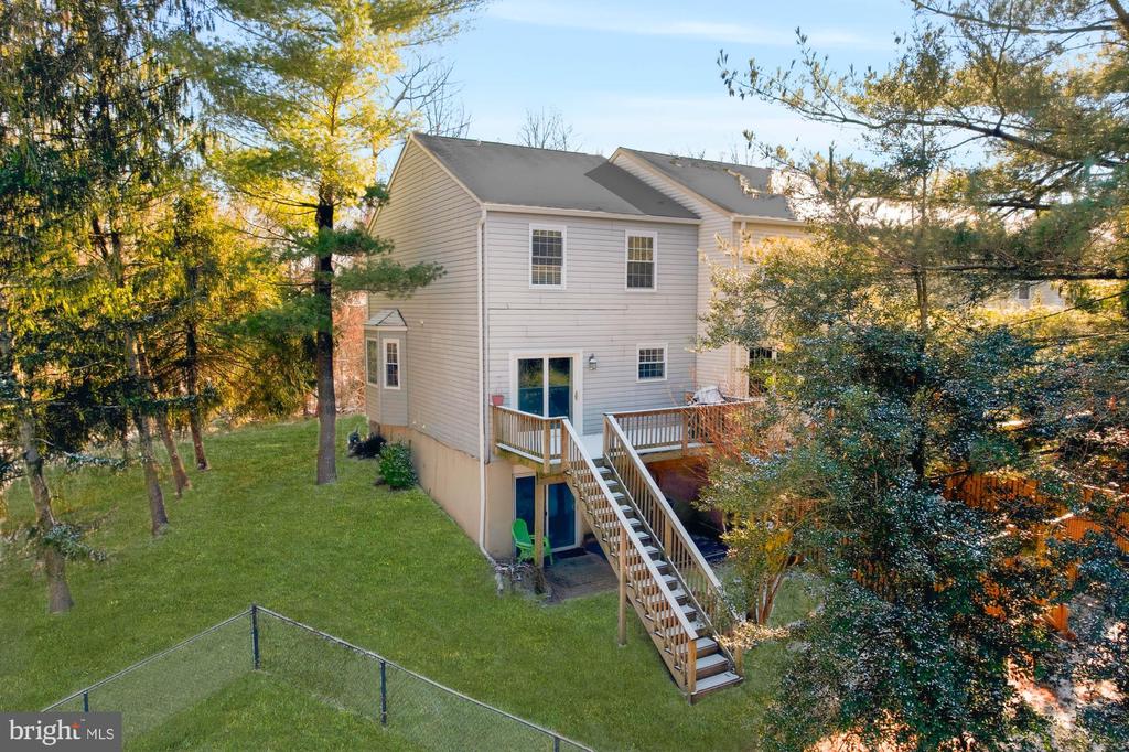7800 TITAN COURT