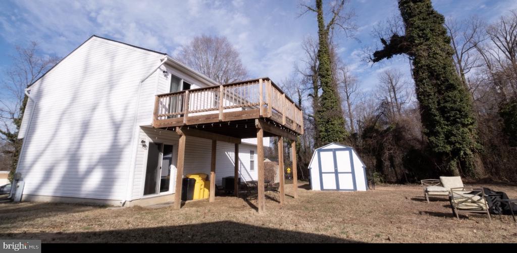371 FRESHFIELD LANE