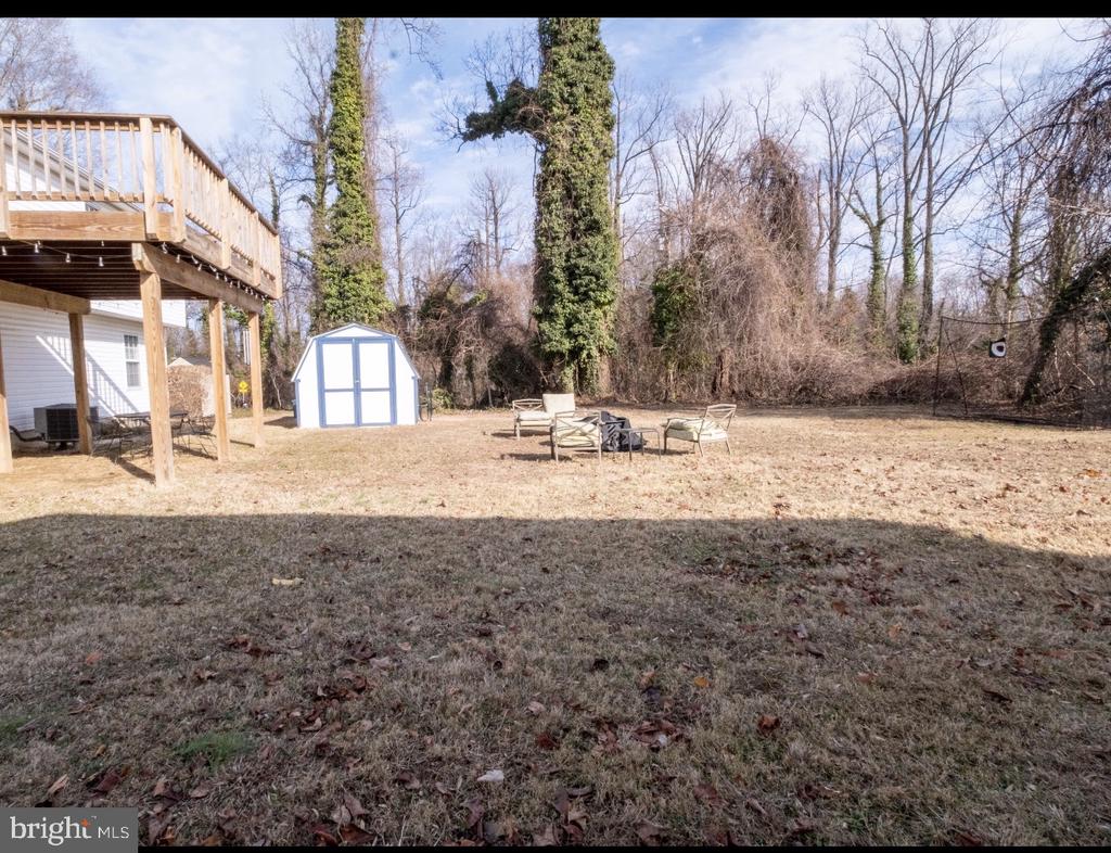 371 FRESHFIELD LANE