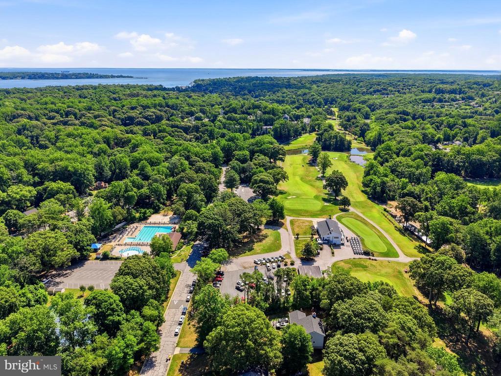 636 BAY GREEN DRIVE
