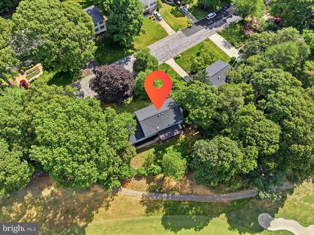 636 BAY GREEN DRIVE
