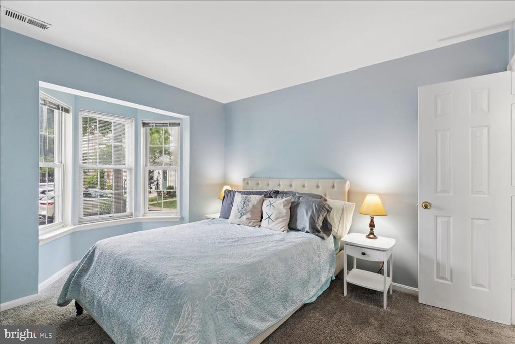30 MILLHAVEN COURT