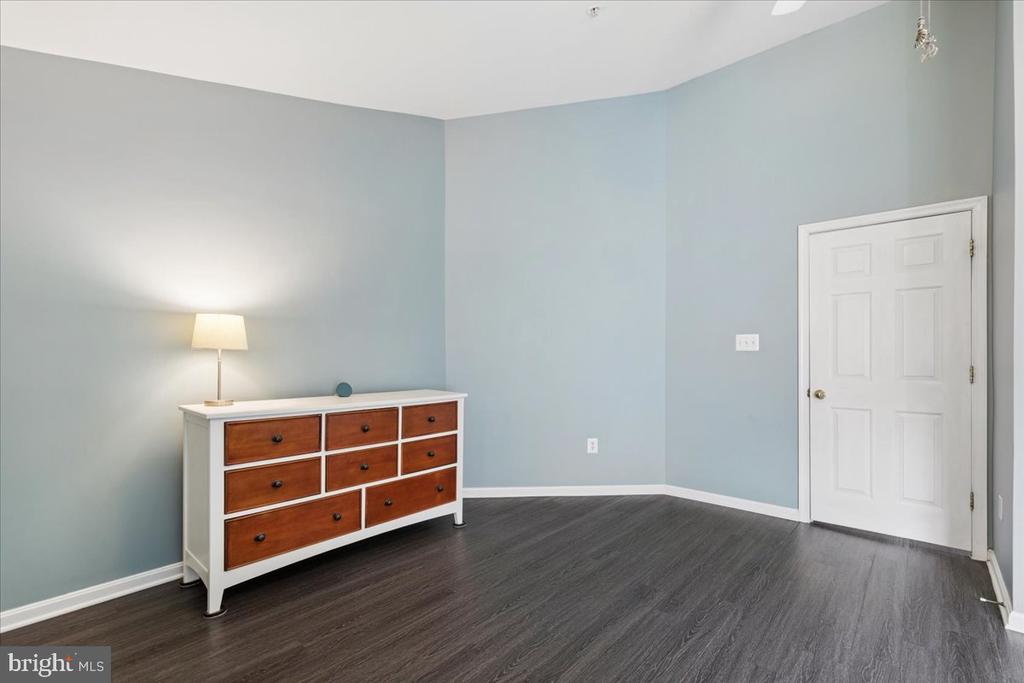 30 MILLHAVEN COURT