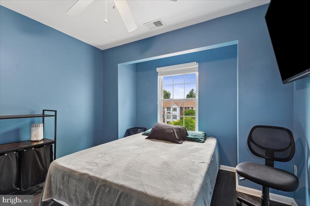 30 MILLHAVEN COURT