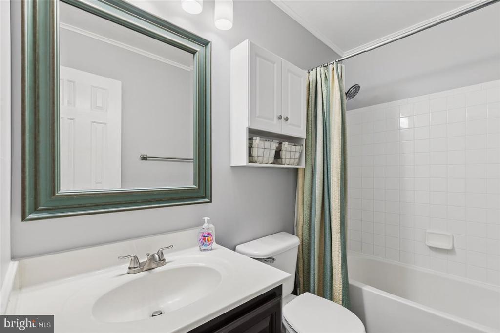 30 MILLHAVEN COURT