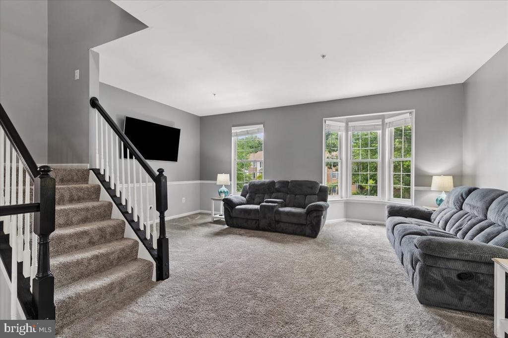 30 MILLHAVEN COURT