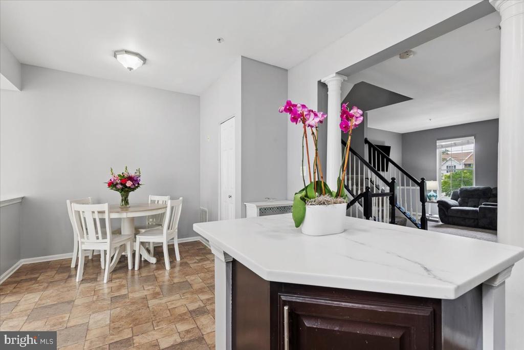 30 MILLHAVEN COURT