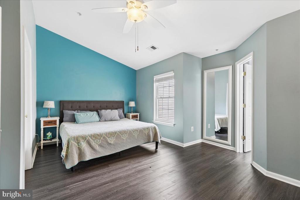 30 MILLHAVEN COURT