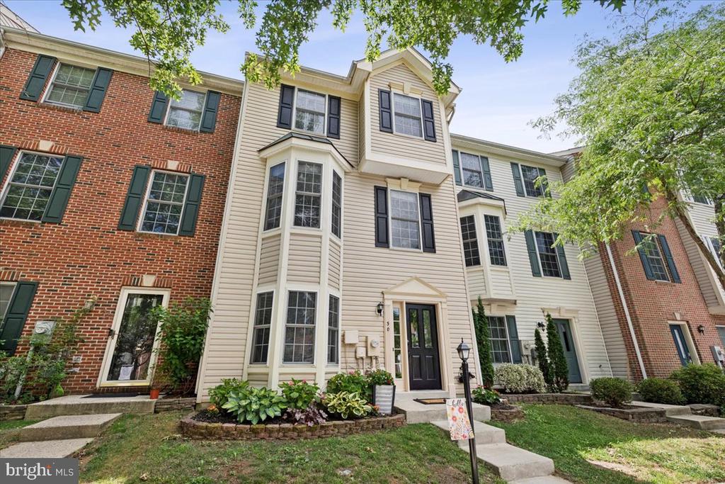 30 MILLHAVEN COURT