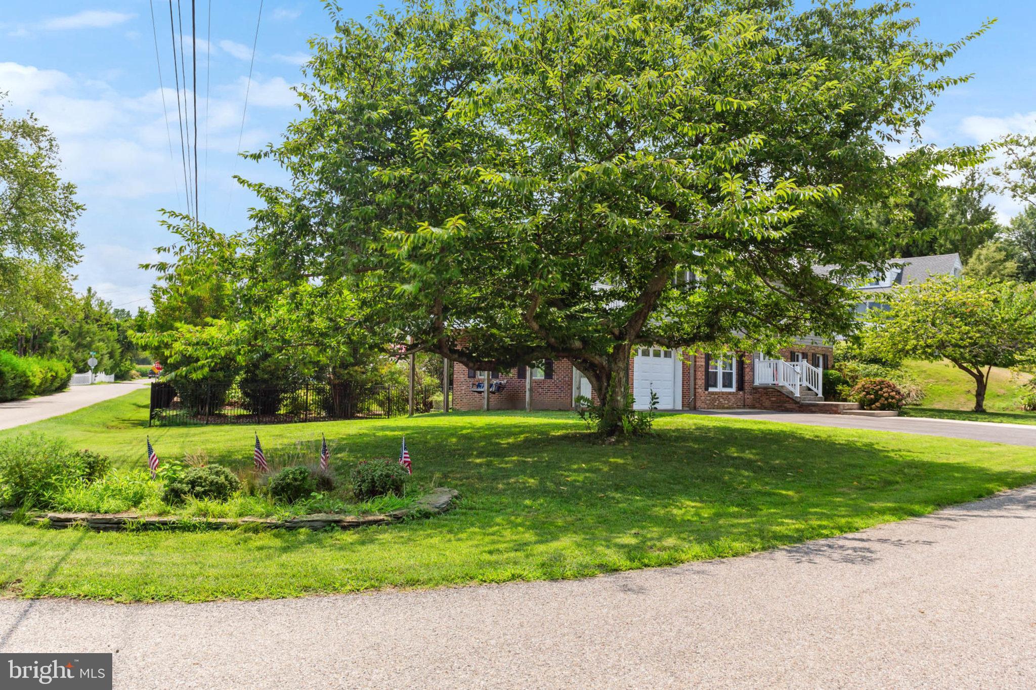 5117 Knoll Rd