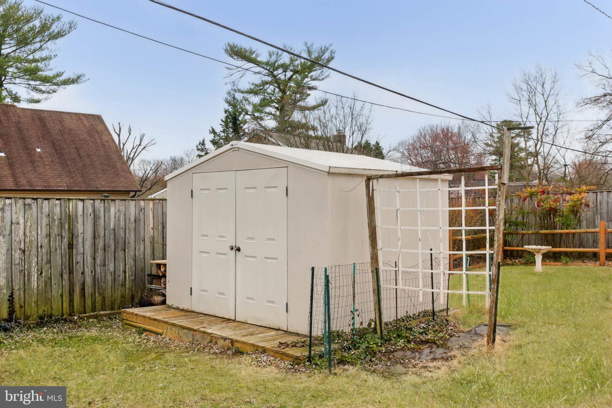 2907 Blueberry Ln