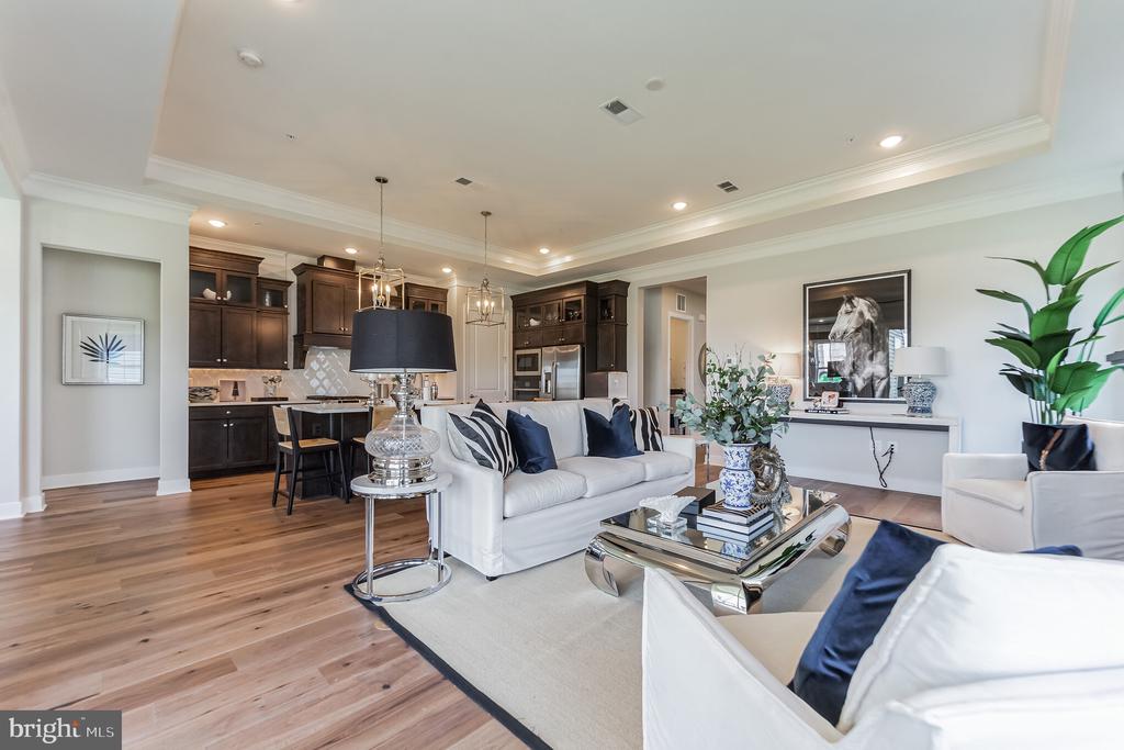 207 Warbler Way