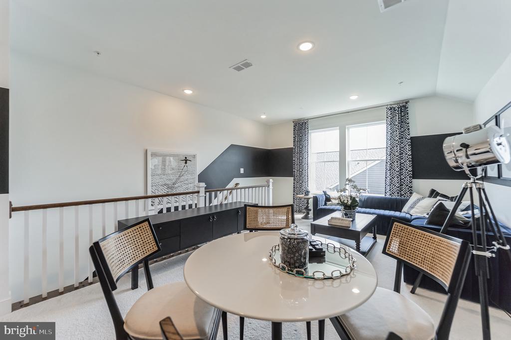 207 Warbler Way
