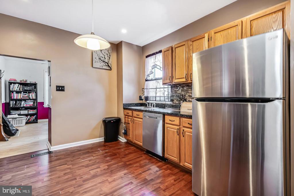 640 MOHAWK AVENUE